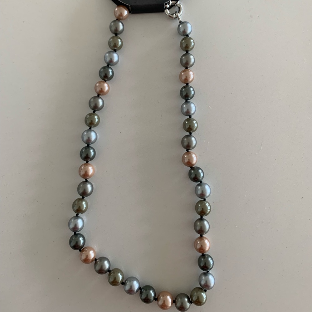 Pearl necklace